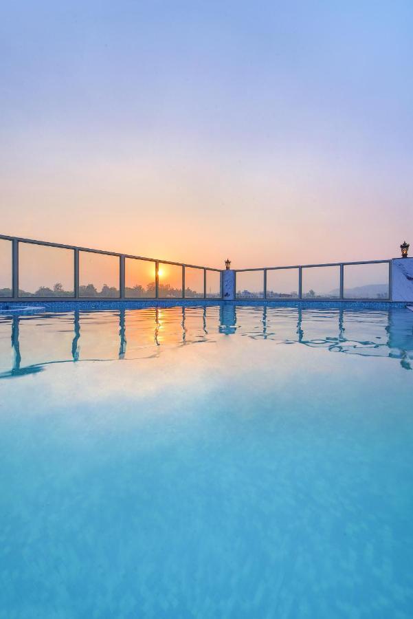 Hotel Holy Vivasa Rishīkesh Zewnętrze zdjęcie