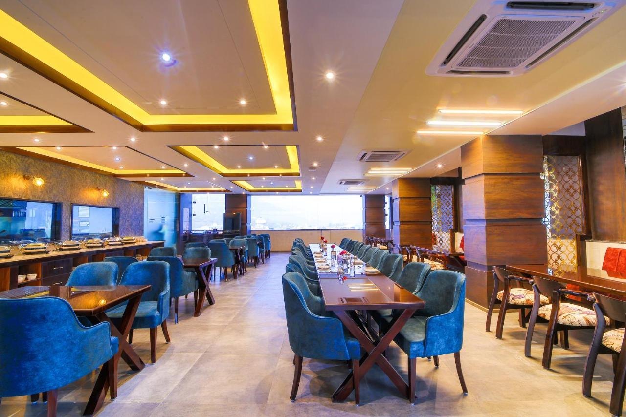 Hotel Holy Vivasa Rishīkesh Zewnętrze zdjęcie