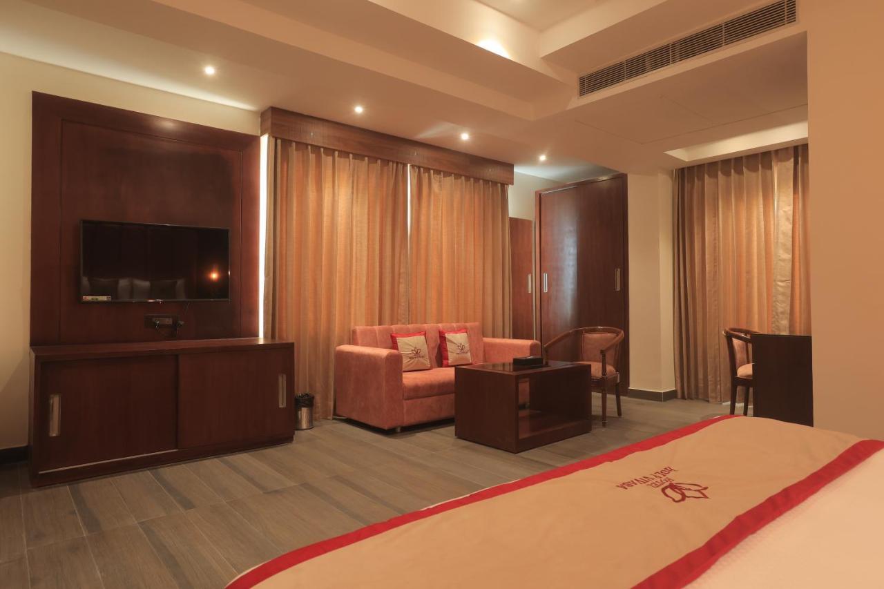 Hotel Holy Vivasa Rishīkesh Zewnętrze zdjęcie